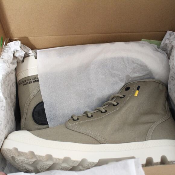 Palladium Pampa Hi HTG Supply Boots in Dune Size 9.5 NIB Platform - Picture 6 of 8